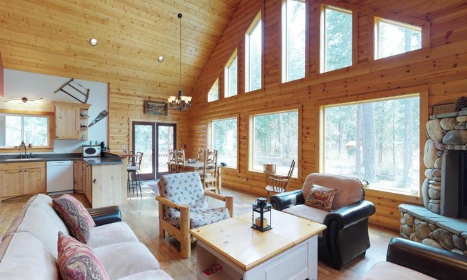 Leavenworth House | Peaceful Pines