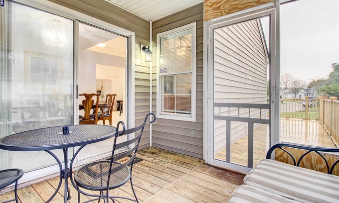 Whitemarsh Island House | Peaceful Savannah Home - 11 Mi to Beaches!