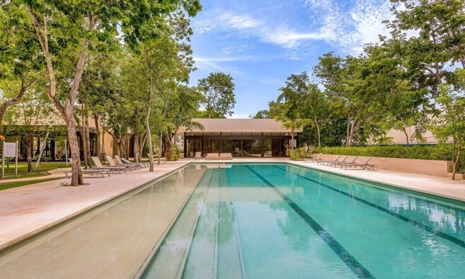 Playa del Carmen House | Peaceful Townhome, Pool, Gym & Paddle Court