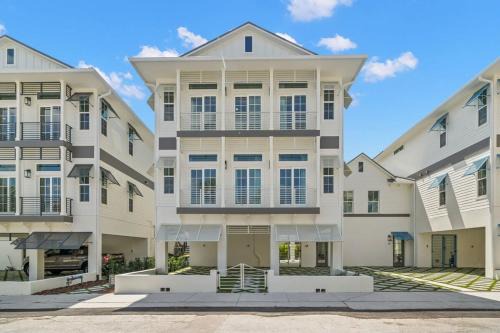 Clearwater Beach House | Pearl House at The Gemma
