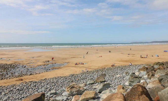 Westleigh Cottage | Pebble Ridge View