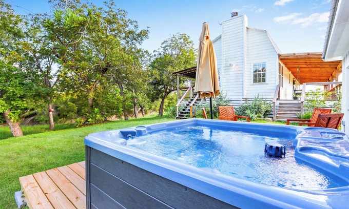 Blanco House | Pecan Tree House at Happiness Ranch | Rustic Charm with Modern Furnishings