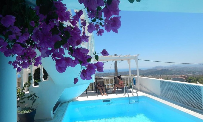 Dasamari Villa | Peggy's Villa-House with private pool 25' from Athens Intl Airport