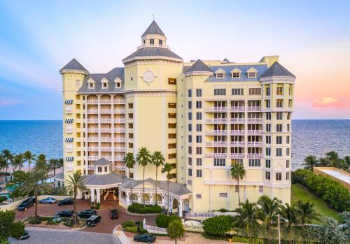 East Fort Lauderdale Resort | Pelican Grand Beach Resort, a Noble House Resort