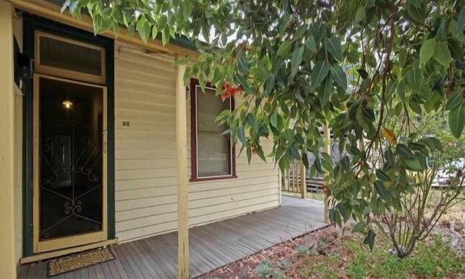 Beechworth House | Pemberton - Self contained house
