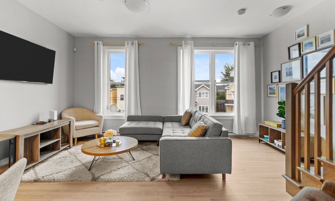 Downtown St. John's Apartment | Pennywell Prestige | 2 Bed | 1.5 Bath | Garage