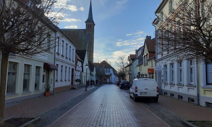 Ribnitz-Damgarten Cottage | Pension am Bernsteinmuseum - Room 11
