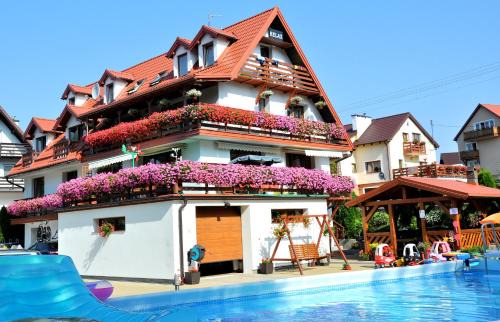 Mikolajki Resort | Pensjonat Relax