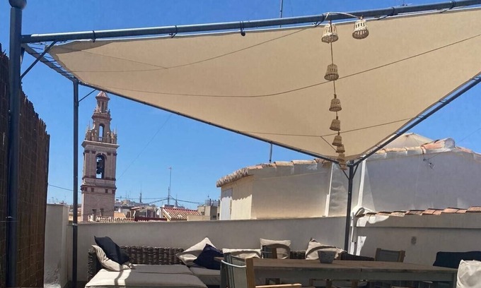 Ciutat Vella Apartment | Penthouse 10- 2 rooms Plaza del Negrito