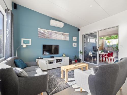 Prevelly House | Peppi Hollow - 500 metres from the Prevelly beach