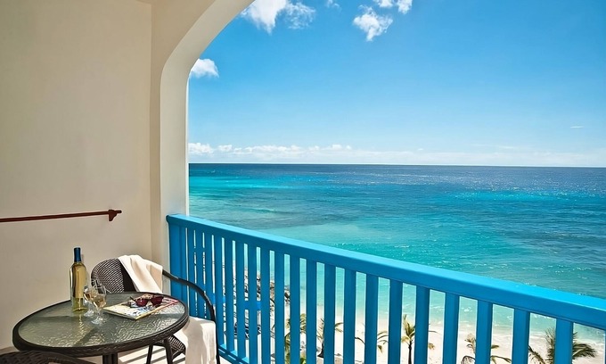 St. Lawrence Gap Hotel | Perfect Beach Getaway in Barbados! Kitchenette & Balcony, Pool, Free Parking!