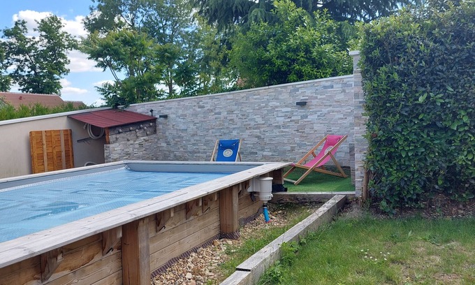 Verneuil-sur-Seine House | Perfect for The Olympics access n- House with 4 rooms