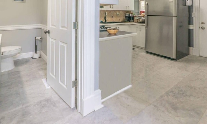 Near Southside House | Perfect STL Getaway near Everything