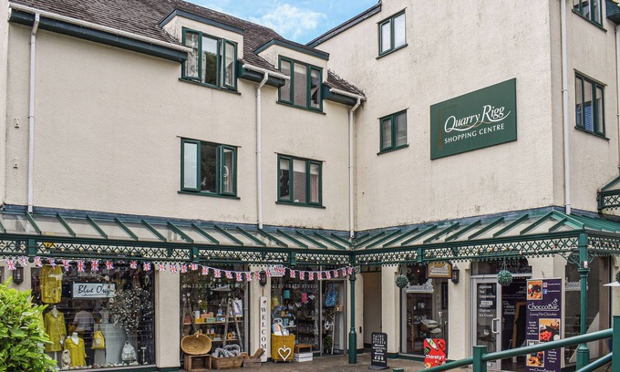 Bowness-on-Windermere Cottage | Perfectly situated right in the centre of Bowness on Windermere.