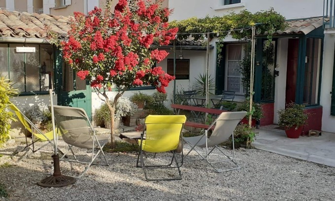 Pernes-les-Fontaines Apartment | PERNES LA PROVENCALE