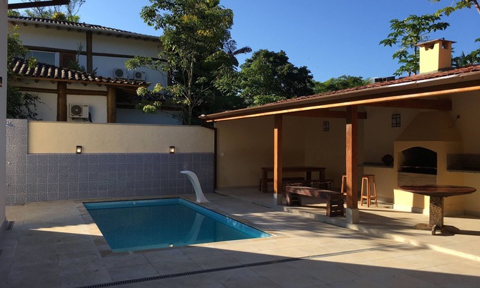 Itamambuca House | Perola Itamambuca 7 bedrooms, air-conditioning, pool, pool, 4th house of sand