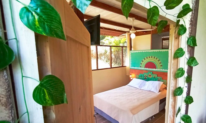 Shapaja Cabin | 🌿 Personalized Amazon escape: 🧘♀️yoga, 🌄hikes, 🍫chocolate & 💚healing