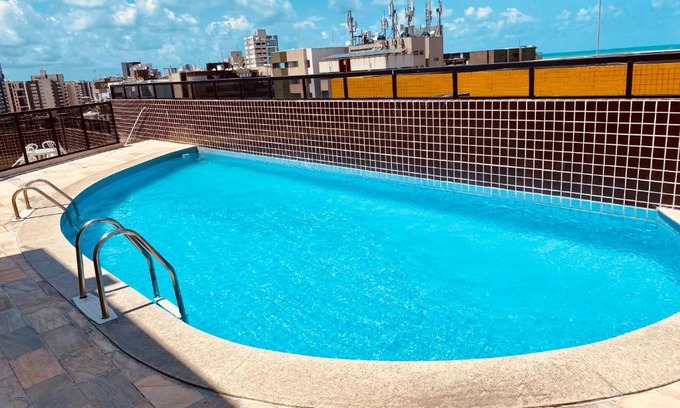 Ponta Verde Apartment | Perto da Praia e Piscina na cobertura