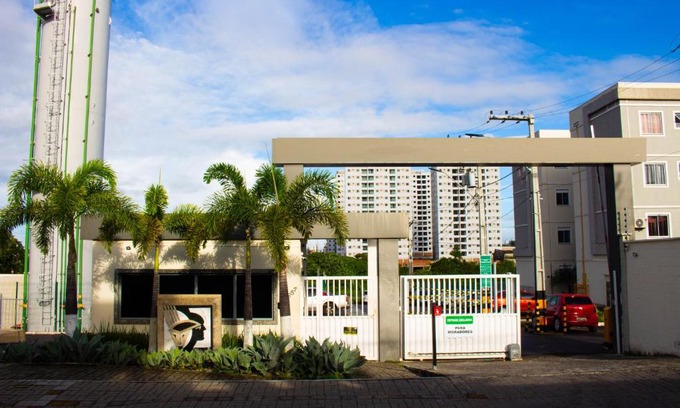 Portal do Sol Apartment | Perto do Mar, 5G, Ar e Piscina C/Churrasqueira