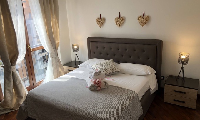 Centro Giano Apartment | PERUGINO APARTMENTS Home Holiday Rome Airport & Fair - luxury apartment