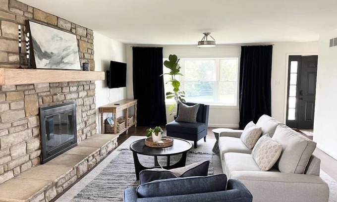 Union House | Pet friendly cottage located between the Ark & Creation Museum