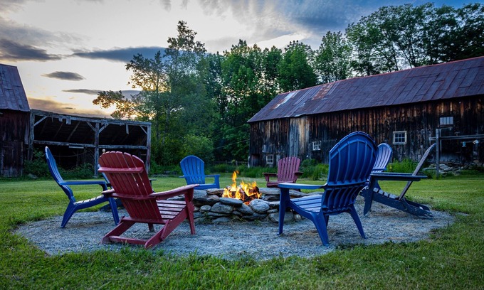 West Townshend House | Pet-friendly Farmhouse, near hiking!