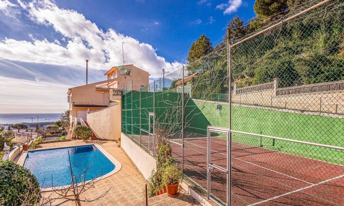 Santa Susanna House | Pet friendly home in Santa Susanna