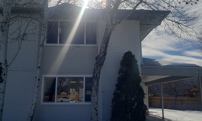 Midvale House | Pet Friendly spacious home. Close to everything