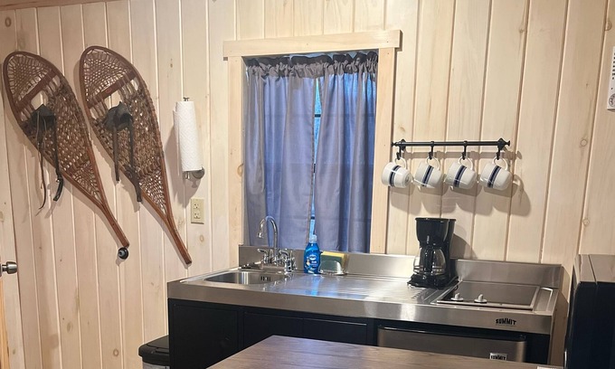 Fredonia Cabin | Peter's Lookout over Lake Erie and tiny cabin retreat # 2