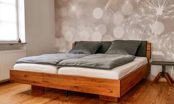 Weisenheim am Berg Apartment | Pfalzzeit - Die Pusteblume