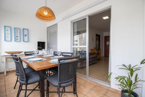 Barra Sul Apartment | PGB74 - 2Dorm, Climatizado, Churrasq , Av Brasil