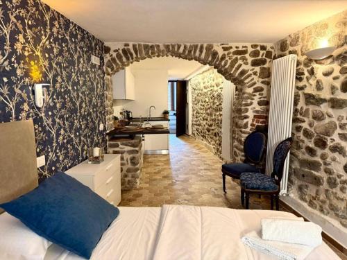 Villafranca in Lunigiana Apartment | piazza Immacolata 12
