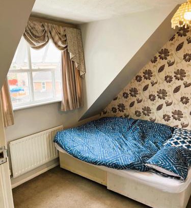 Birmingham House | Piccadilly Rooms near City Centre