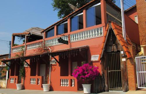 Aguas de Sao Pedro Hotel | Piccola Pousada