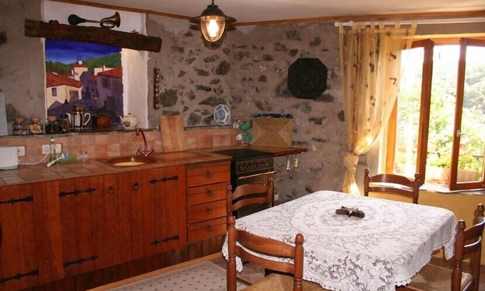 Vira Apartment | Picturesque gite with terraces in idyllic mountain village with views