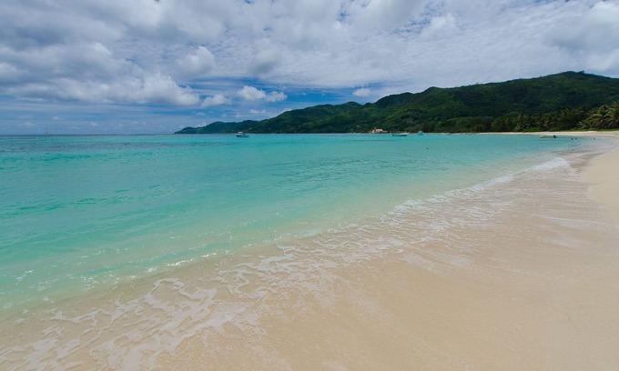 Anse Royale Hotel | Pied Dans L’eau Holiday Apartments