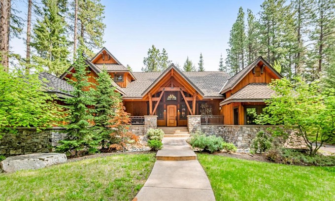 Cle Elum House | Pinegrass Getaway at Suncadia Resort