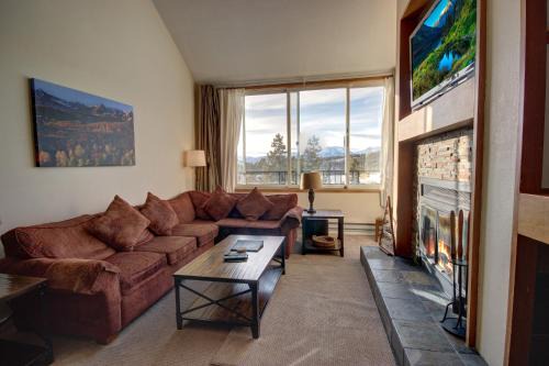 Keystone House | Pines 2129 by SummitCove Lodging