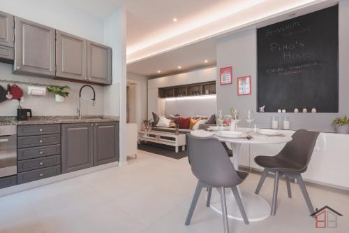 Servola-Chiarbola-Valmaura-Borgo San Sergio House | Pino House l BB Apartments Trieste