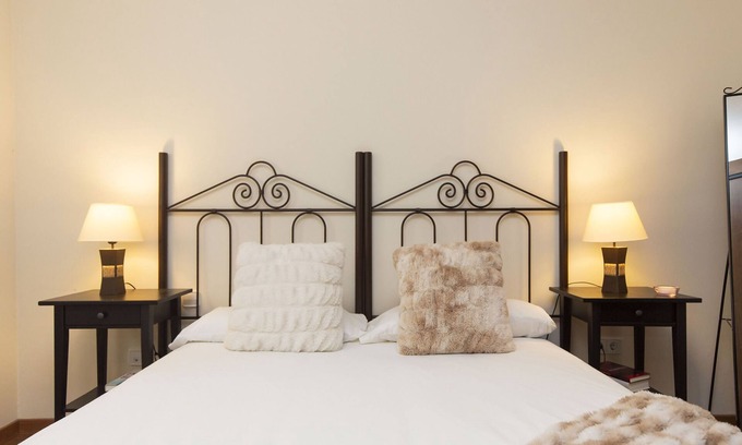 Escarrilla Apartment | Pirenaica by BeValle