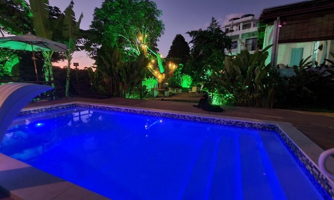 Serra Grande House | Piscina Aquecida, Jacuzzi, internet veloz, no centro de Serra Grande - Flat Céu - Vila Pitangueira