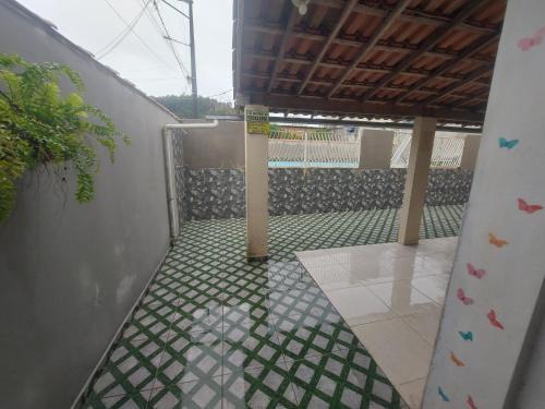 Pereque House | Piscina e mar