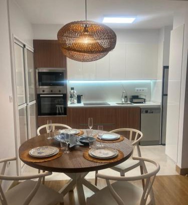 Los Geraeos Apartment | Piso con AC, piscina y pista de pádel y tenis en Águilas