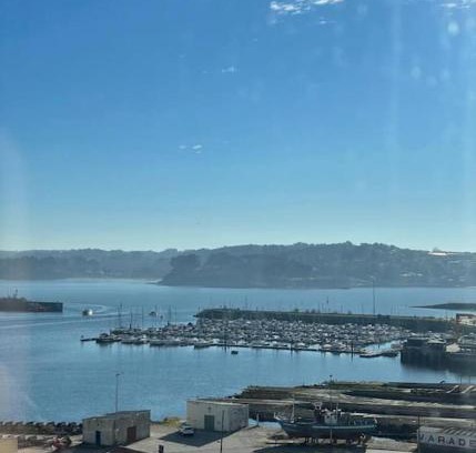 La Coruna Apartment | Piso Oza Beach Seaview