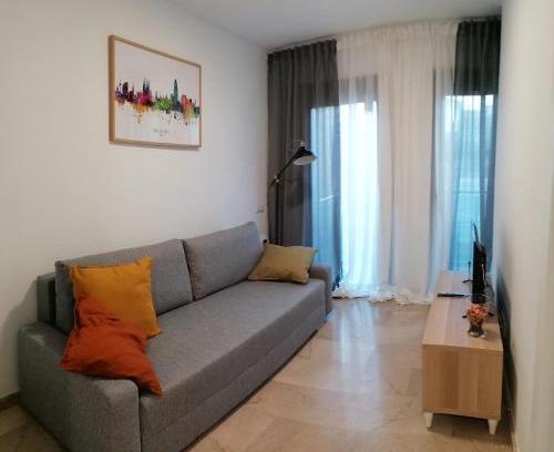 Sant Adria de Besos Apartment | Piso pl 2A, 20 min Plaza Cataluña