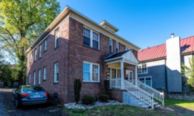 Charlotte Apartment | Place on the Park