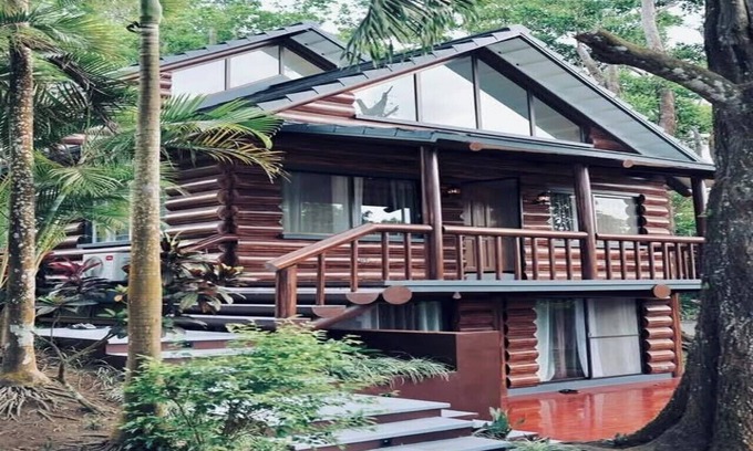Tagaytay Cabin | Placid 3-bedroom Wood Cabin