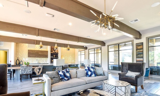 Legacy Park Apartment | Plano | Classy 2BD/2BA Apartment