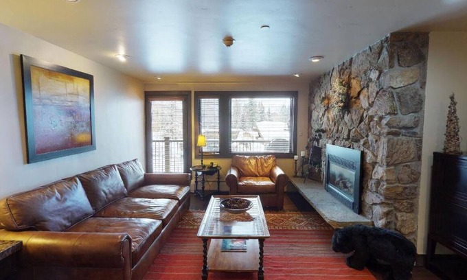 Vail Condo | Platinum Condo @ Manor Vail - Free Breakfast!