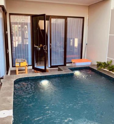 Bandung Villa | Platinum Setrasari Guest House 5BR Private Pool Bandung